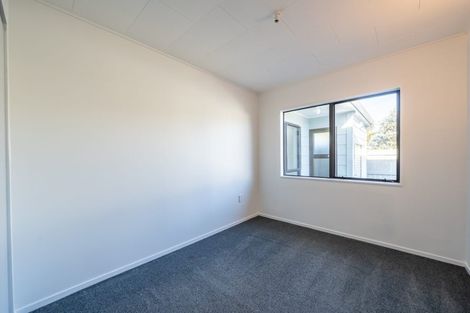 Photo of property in 2/1006 High Street, Avalon, Lower Hutt, 5011