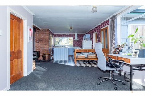 Photo of property in 176 Point Bush Road, Waimate, 7979
