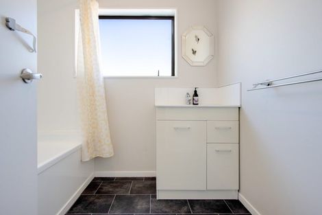 Photo of property in 601a Southampton Street West, Saint Leonards, Hastings, 4120