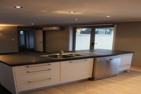 Photo of property in 6 Kereru Close, Halfway Bush, Dunedin, 9010