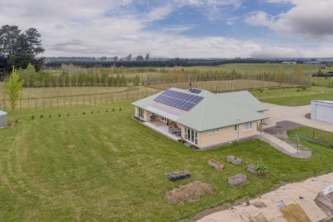 Photo of property in 120 Davis Road, Cust, Rangiora, 7471
