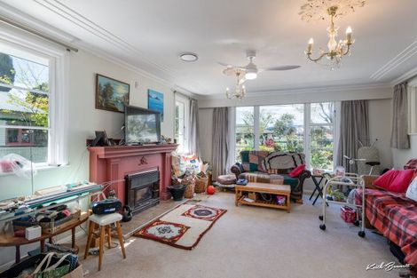 Photo of property in 27 King Street, Ebdentown, Upper Hutt, 5018