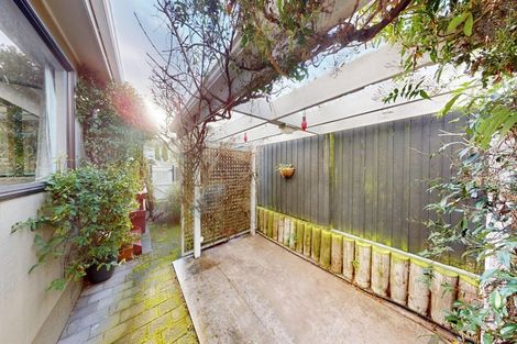 Photo of property in 31 Aiken Road, Saint Johns Hill, Whanganui, 4501
