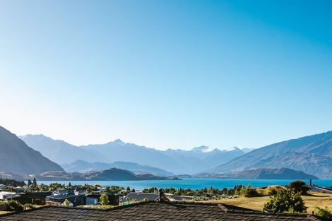 Photo of property in 17a Mataraki Place, Wanaka, 9305