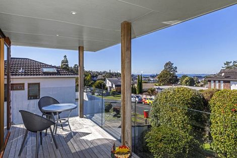 Photo of property in 137 Stapleford Crescent, Browns Bay, Auckland, 0630