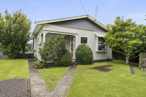 Photo of property in 43 Doone Street, Lynmouth, New Plymouth, 4310