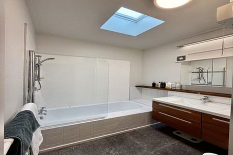 Photo of property in 19 Bath Street, Brighton, Dunedin, 9035