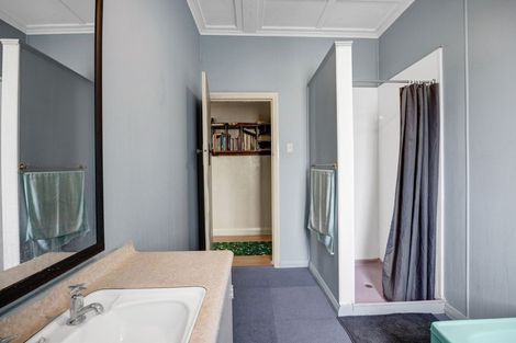 Photo of property in 6 Devon Street, Patea, 4520