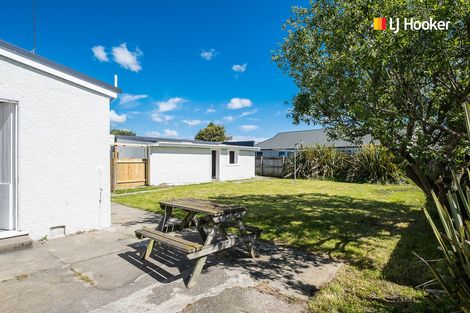 Photo of property in 172 Bay View Road, South Dunedin, Dunedin, 9012