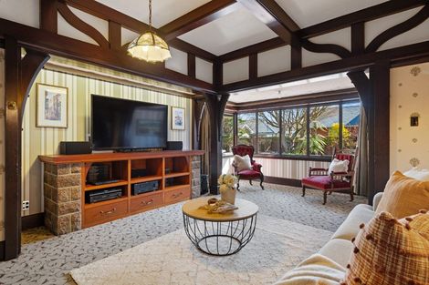 Photo of property in 283 Papanui Road, Merivale, Christchurch, 8052