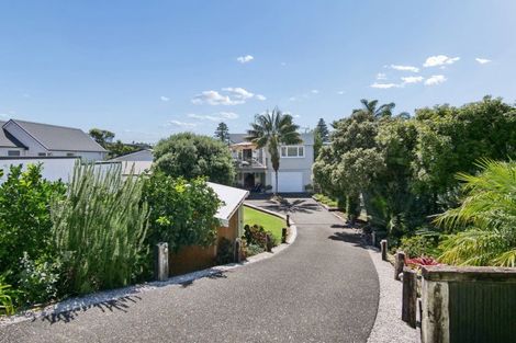 Photo of property in 61 Oceanview Road, Mount Maunganui, 3116