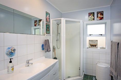 Photo of property in 50 Ronald Avenue, Glenbrook, Waiuku, 2681