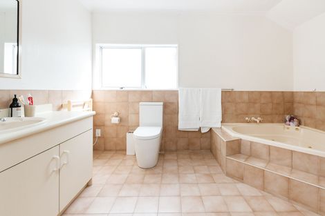 Photo of property in 118 Fitzroy Street, Terrace End, Palmerston North, 4410