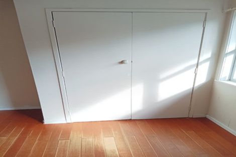 Photo of property in 1/133 Ennis Avenue, Pakuranga Heights, Auckland, 2010