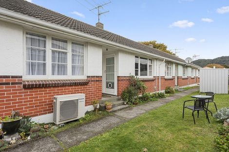 Photo of property in 2/756 Fergusson Drive, Elderslea, Upper Hutt, 5018