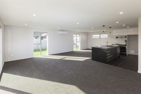 Photo of property in 6 Kingsbridge West, Burwood, Christchurch, 8083