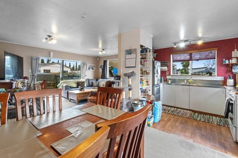 Photo of property in 2b Wall Street, Nawton, Hamilton, 3200