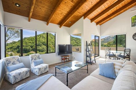 Photo of property in 129 Cleveland Terrace, Maitai, Nelson, 7010