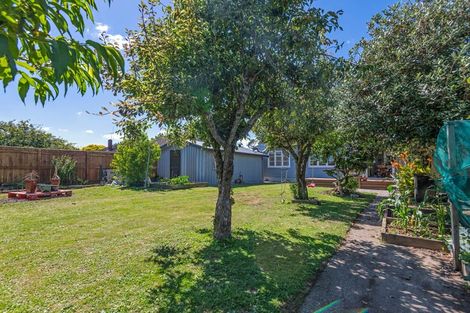 Photo of property in 137 Rangiora Avenue, Roslyn, Palmerston North, 4414