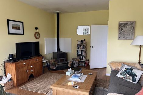 Photo of property in 3 Albert Street, Springfield, 7681