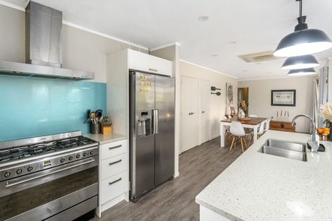 Photo of property in 46 Catherine Crescent, Whitianga, 3510