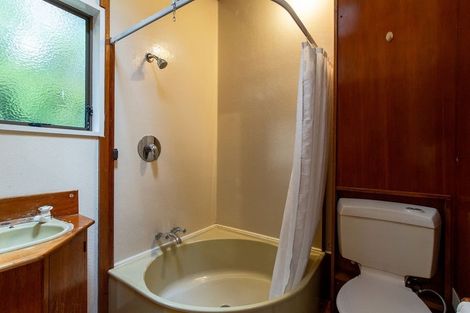 Photo of property in 266 Konini Road, Titirangi, Auckland, 0604