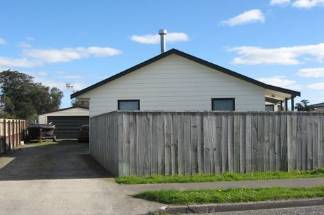 Photo of property in 11 Watson Street, Bulls, 4818