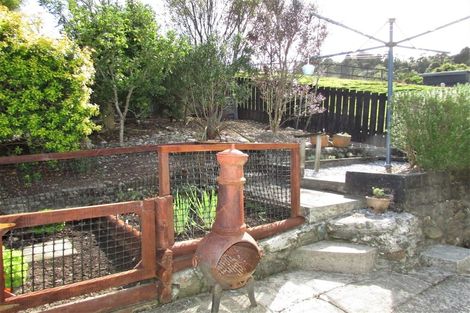 Photo of property in 11 Ashmore Avenue, Cobden, Greymouth, 7802