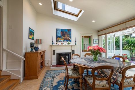 Photo of property in 13 Shelbourne Street, Nelson, 7010