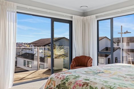 Photo of property in 9 Barque Rise, Long Bay, Auckland, 0630