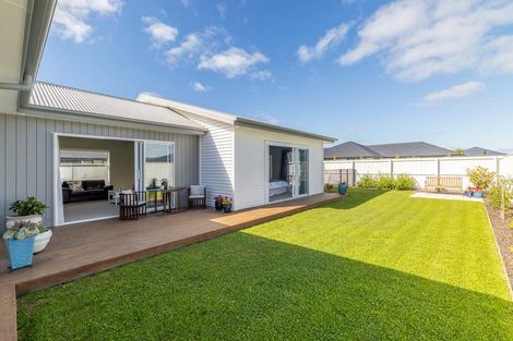 Photo of property in 16 Raptor Street, Rolleston, 7615