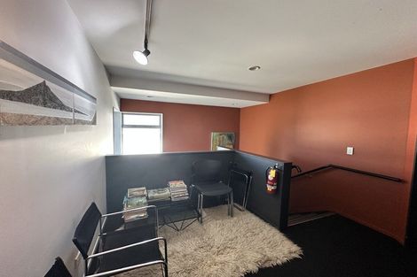 Photo of property in 1/108 Lincoln Road, Henderson, Auckland, 0610