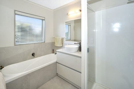 Photo of property in 21 Dowman Place, Te Puke, 3119