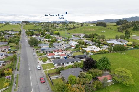 Photo of property in 79 Coutts Road, Gore, 9710
