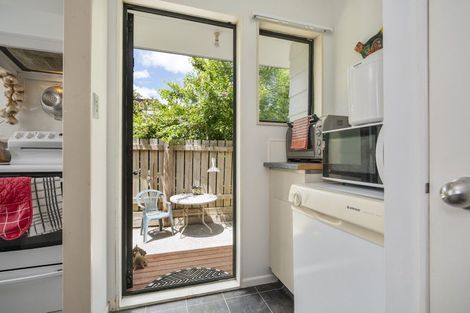 Photo of property in 82 Esmeralda Street, Welcome Bay, Tauranga, 3112