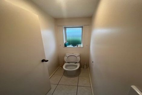 Photo of property in 15 Cardigan Bay Place, Addington, Christchurch, 8024