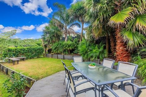 Photo of property in 2/20 Huron Street, Takapuna, Auckland, 0622