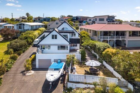 Photo of property in 21a Monyash Road, Manly, Whangaparaoa, 0930