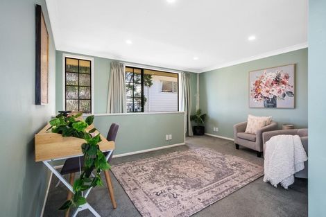 Photo of property in 22 Sunset Parade, Plimmerton, Porirua, 5026