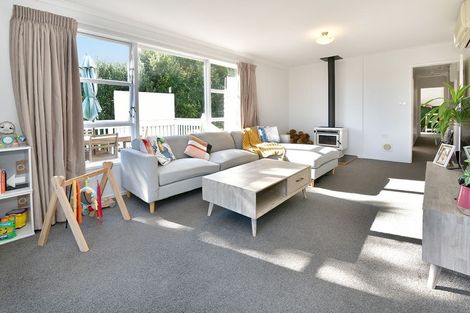 Photo of property in 33 Rautawhiri Road, Helensville, 0800