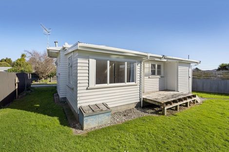 Photo of property in 35a Kent Street, Levin, 5510