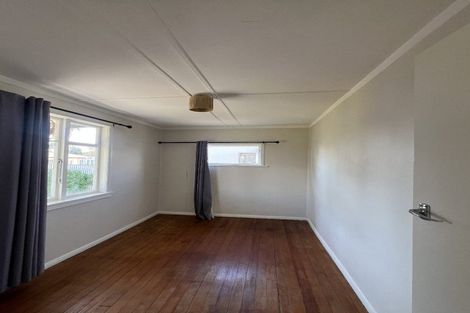 Photo of property in 123-125 Tiro Tiro Road, Levin, 5510