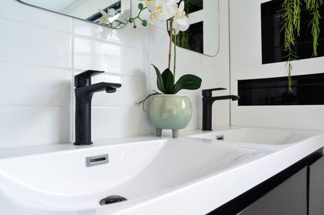 Photo of property in 35a Lake Crescent, Hamilton Lake, Hamilton, 3204