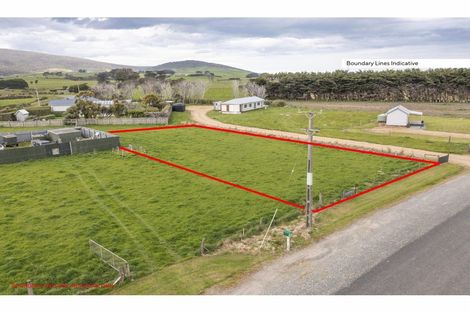 Photo of property in 8 Bolton Street, Orepuki, Riverton, 9881