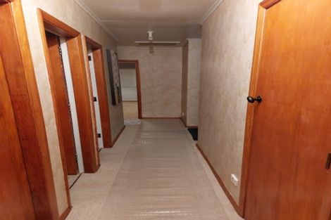 Photo of property in 79 Stoney Creek Road, Kelvin Grove, Palmerston North, 4470