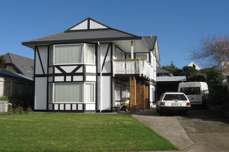 Photo of property in 6 Allen Road, Raumati Beach, Paraparaumu, 5032