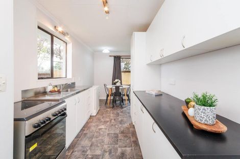 Photo of property in 60b Rhodes Drive, Kelvin Grove, Palmerston North, 4414