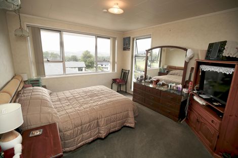 Photo of property in 28 Mcvie Road, Huntly, 3700