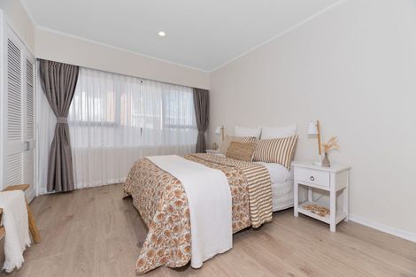 Photo of property in 25 Coates Road, Cockle Bay, Auckland, 2014