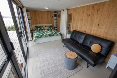 Photo of property in 435 Heatley Road, Whakapirau, 0583